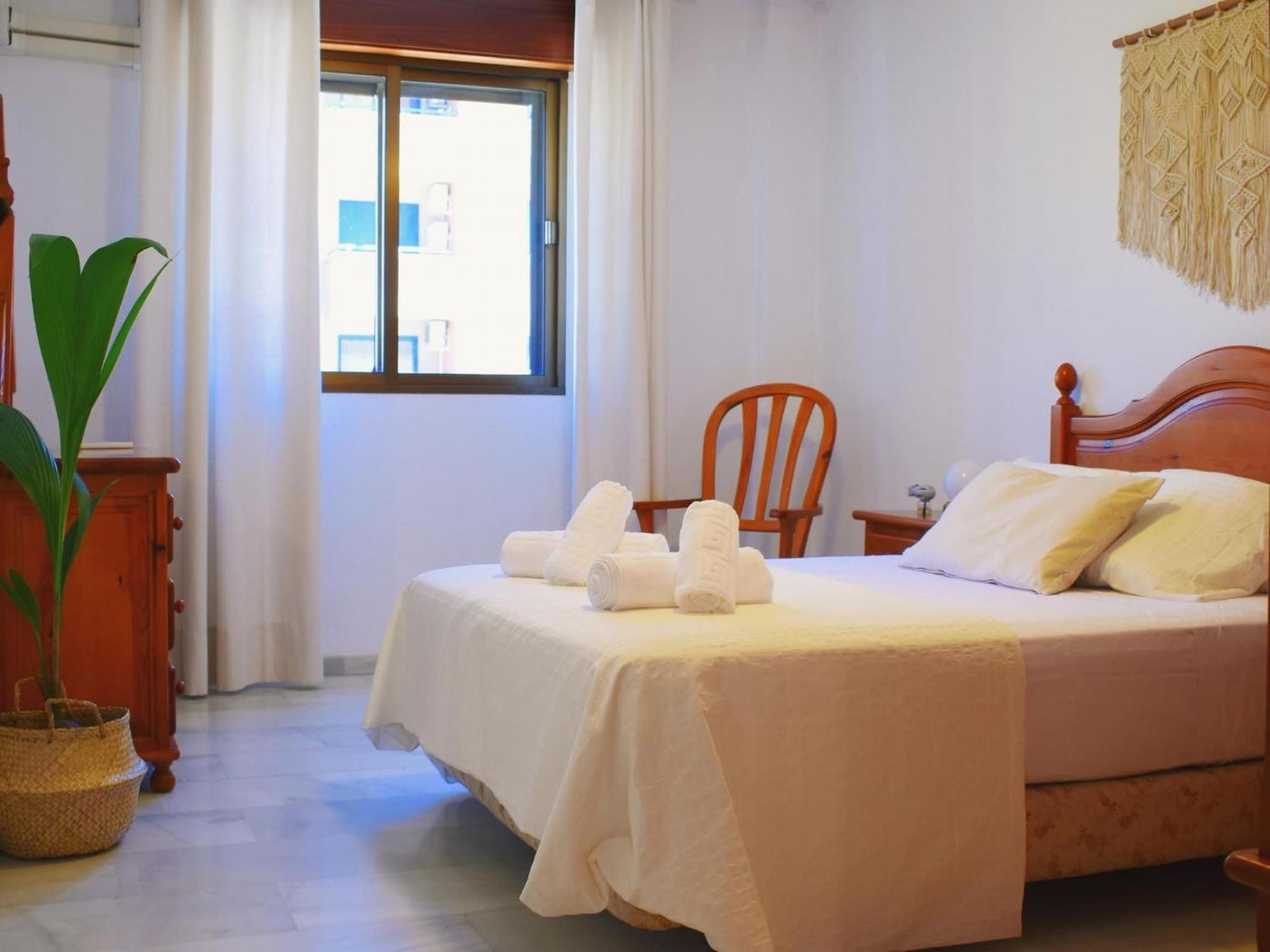 Amplio Y Luminoso Apartamento Cerca Del Centro Y La Playa Con Piscina Y Parking Privado مالقة المظهر الخارجي الصورة