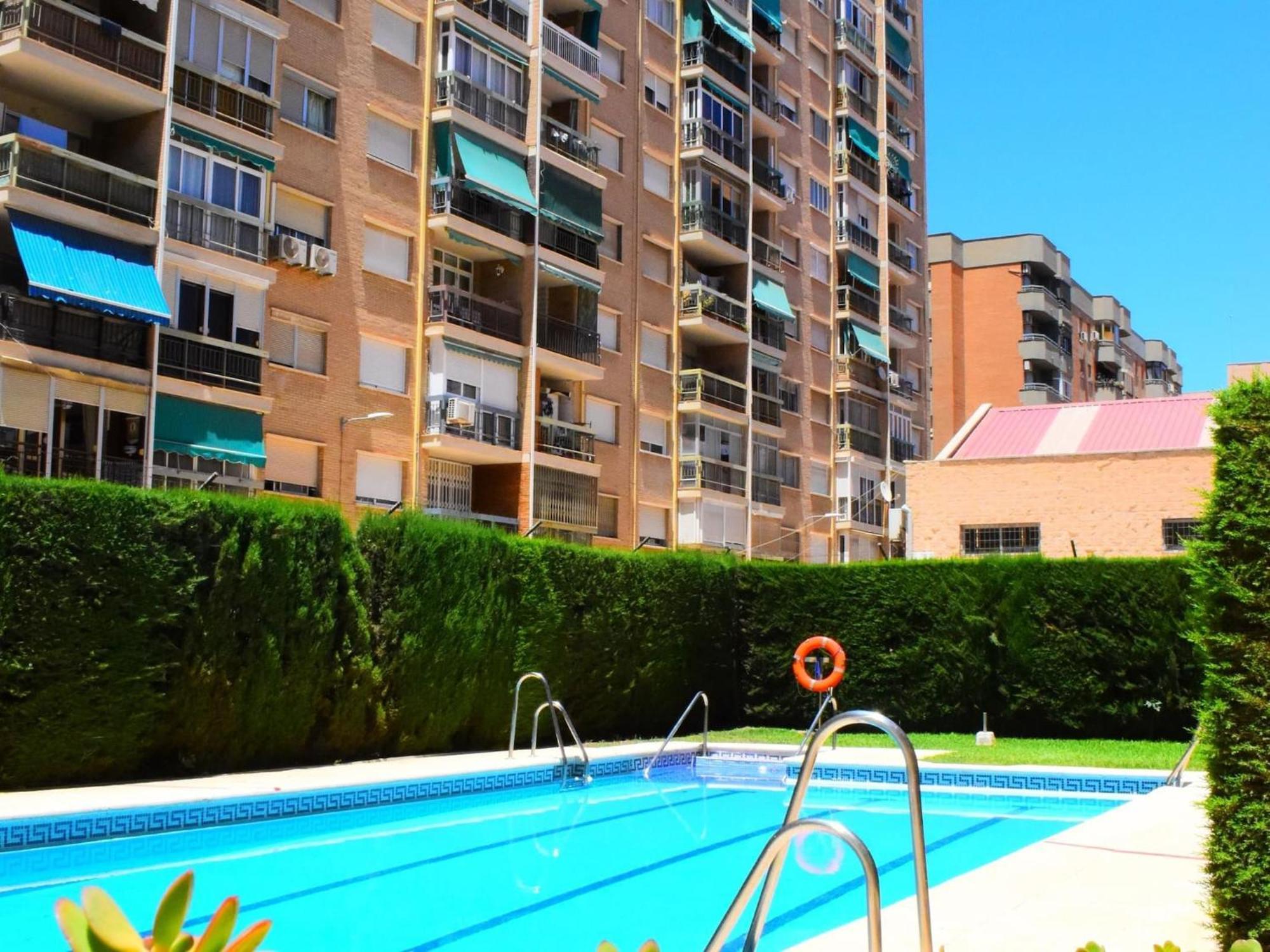 Amplio Y Luminoso Apartamento Cerca Del Centro Y La Playa Con Piscina Y Parking Privado مالقة المظهر الخارجي الصورة